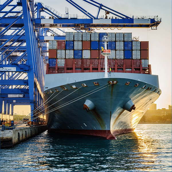 Image of a container ship